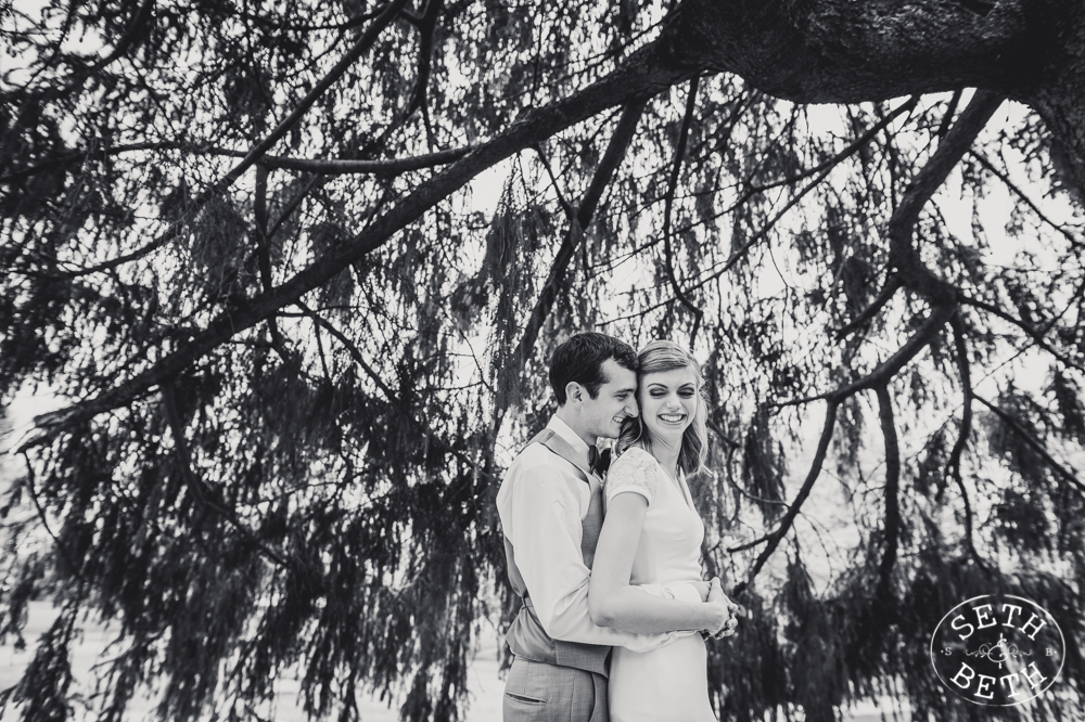 A Wells Barn Wedding at Franklin Park Conservatory