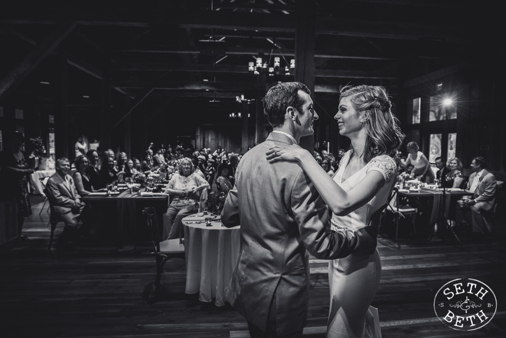 A Wells Barn Wedding at Franklin Park Conservatory