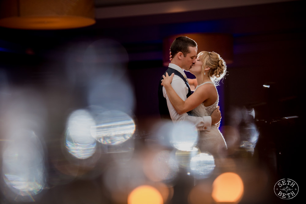 Wedding at Embassy Suites Dublin, Ohio and beautiful place for photos at Scotts Lawn Recreational Park