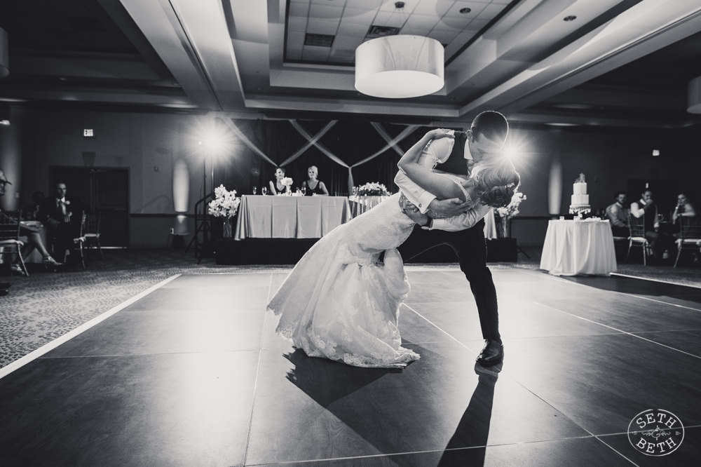 Wedding at Embassy Suites Dublin, Ohio and beautiful place for photos at Scotts Lawn Recreational Park