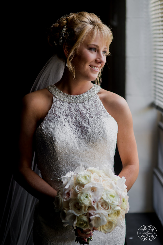 Wedding at Embassy Suites Dublin, Ohio and beautiful place for photos at Scotts Lawn Recreational Park