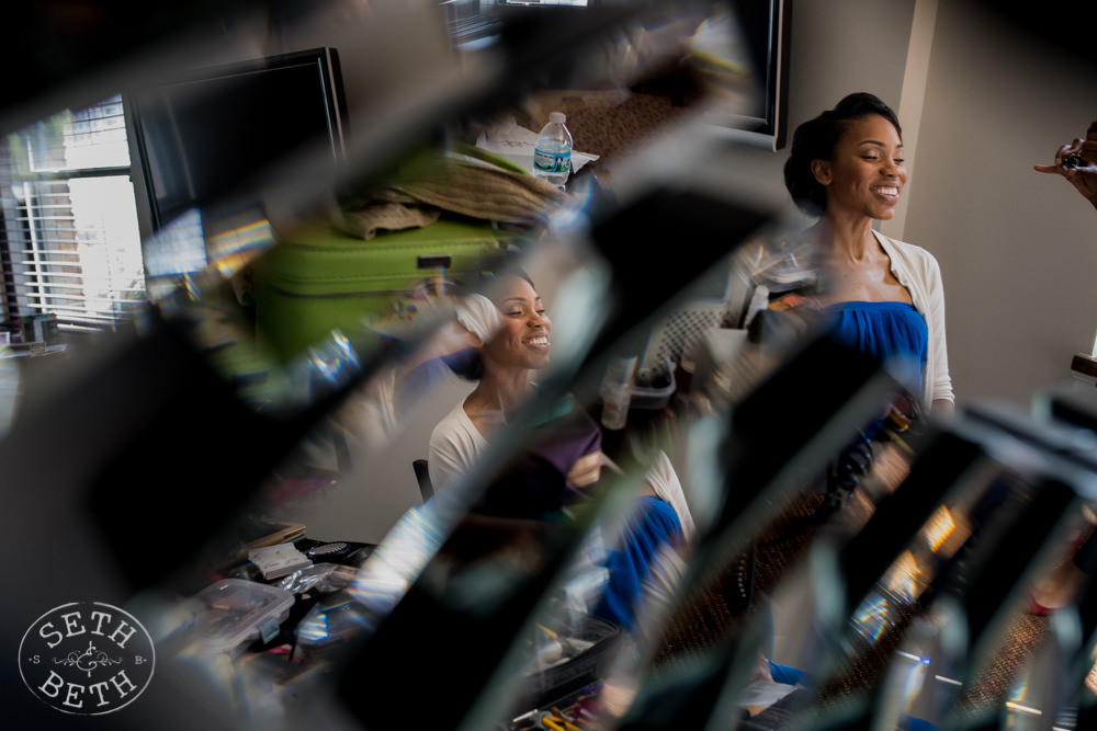 Bride getting ready on her wedding day  at the Athletic Club Columbus