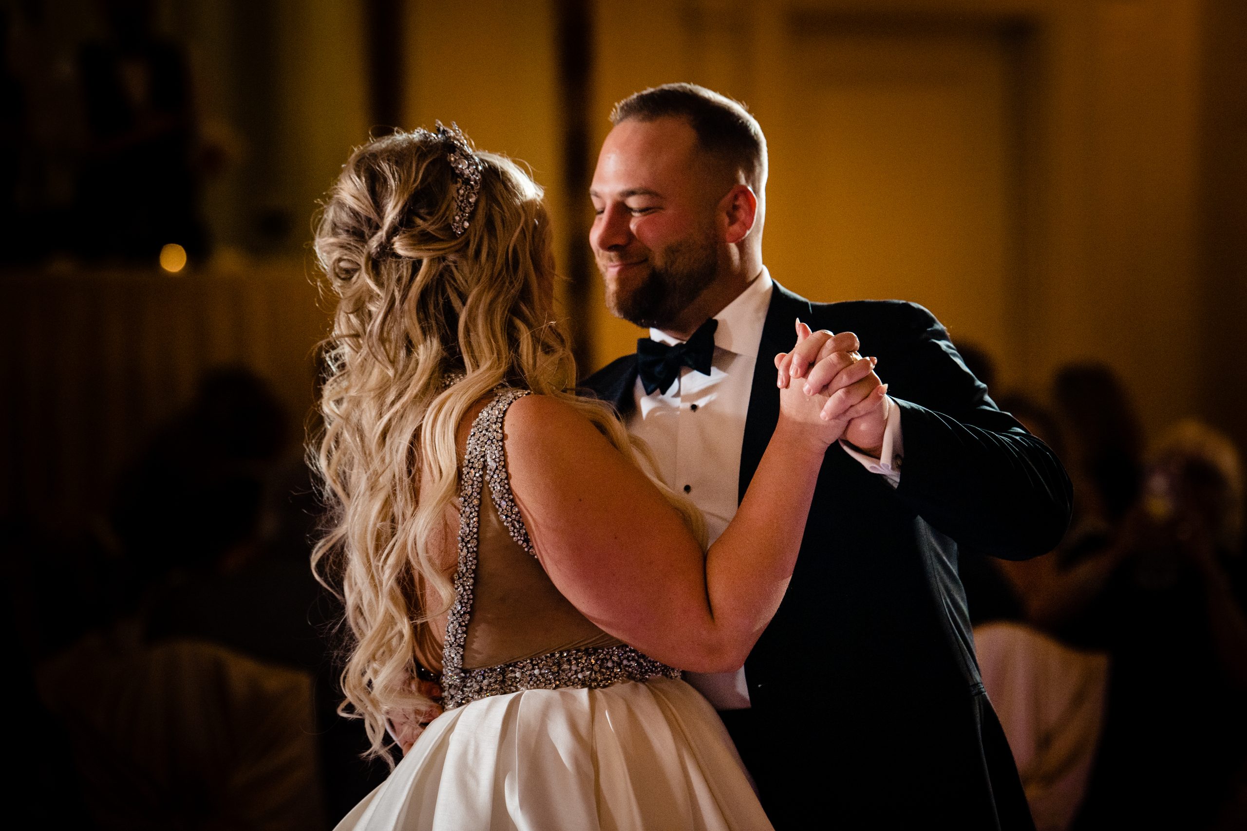 Bride looks like Jessica Simpson