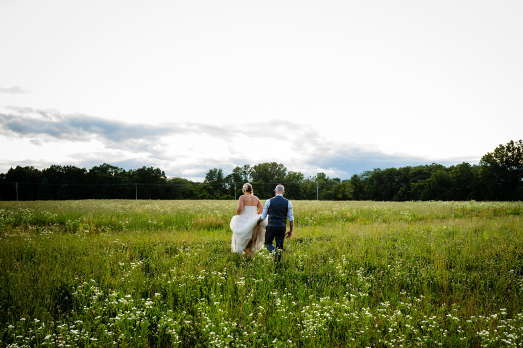 Oak Grove Jorgensen Farms Wedding Seth and Beth Wedding Photography