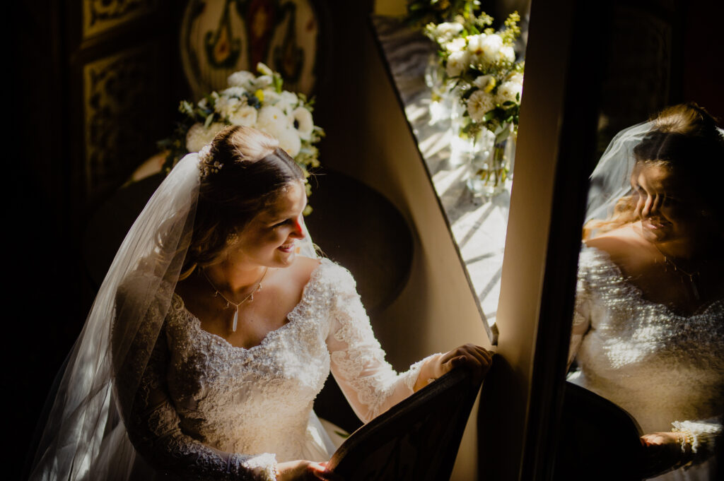 bride at Columbus Art Museum Wedding