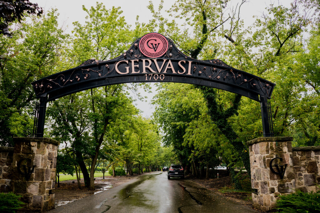 Beautiful Gervasi Vineyard Wedding