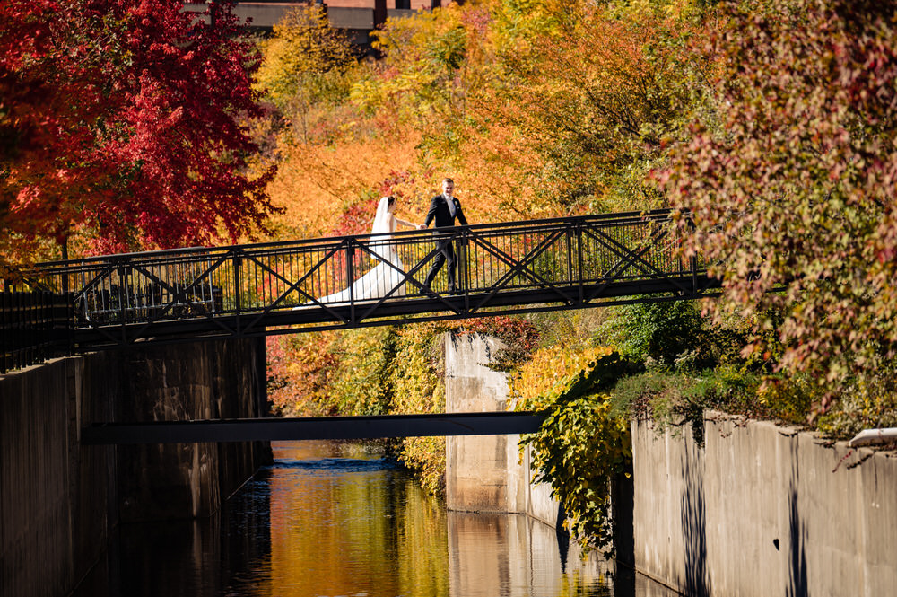 Akron Wedding Photographers