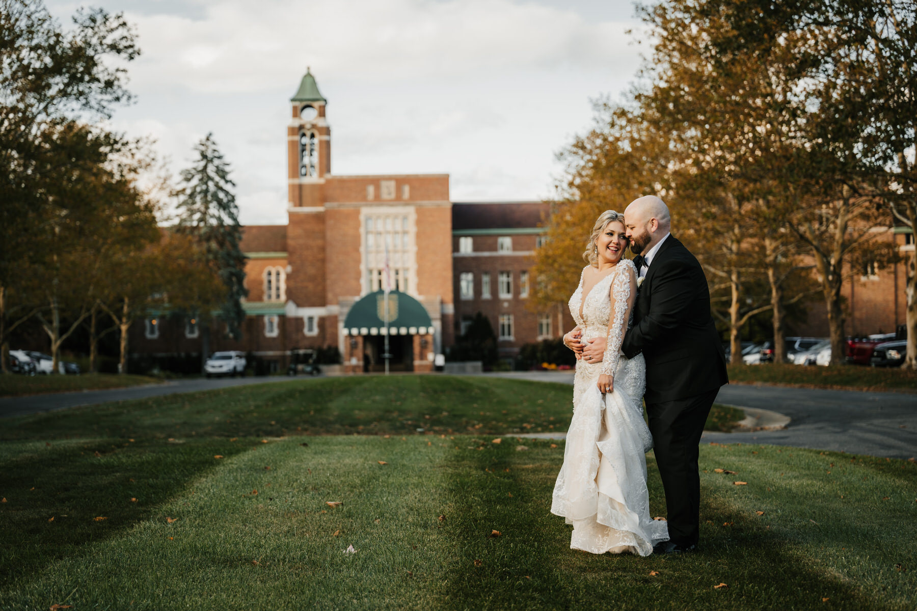 Best Wedding Photographer in Cleveland