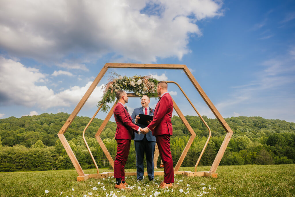 Hocking Hills Scenic Wedding