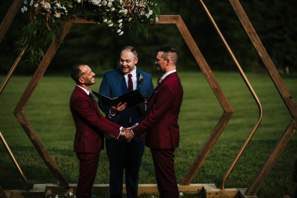 Hocking Hills Scenic Wedding