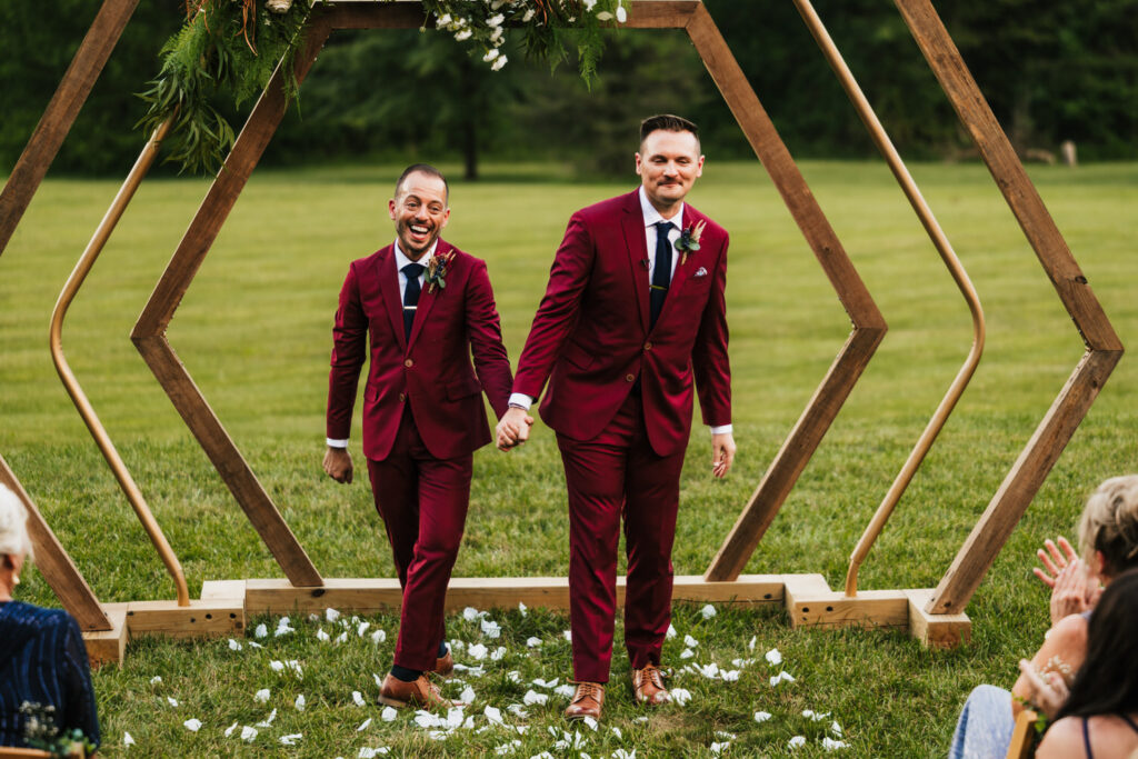 Hocking Hills Scenic Wedding