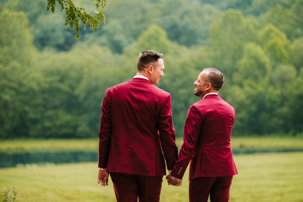 Hocking Hills Scenic Wedding
