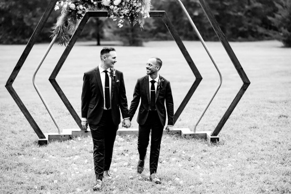 Hocking Hills Scenic Wedding