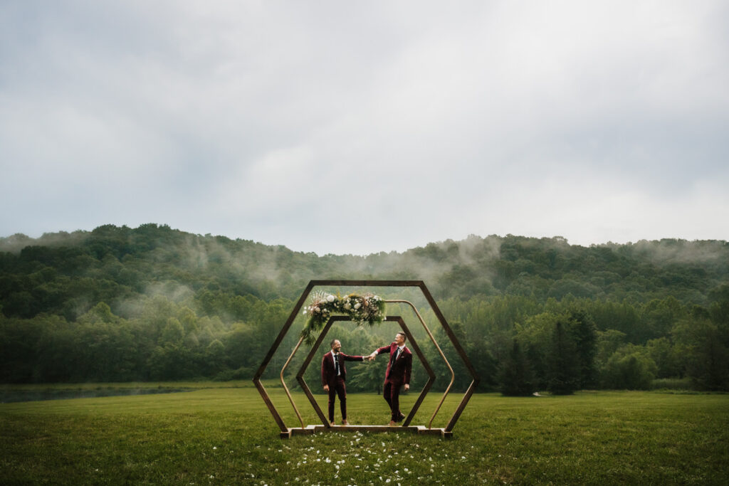 Hocking Hills Scenic Wedding