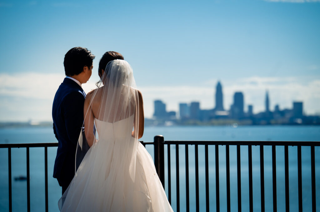 outdoor cleveland wedding
