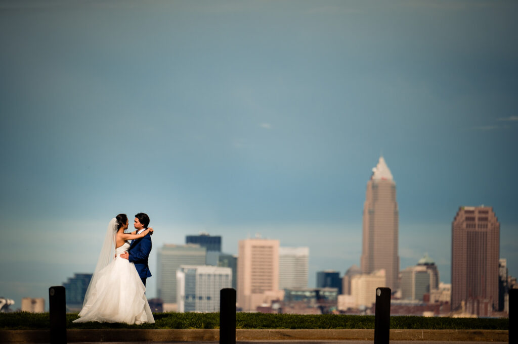 outdoor cleveland wedding