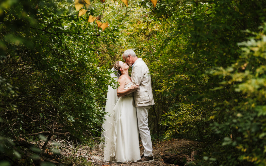 Chagrin Falls Wedding | Andrea and Mark