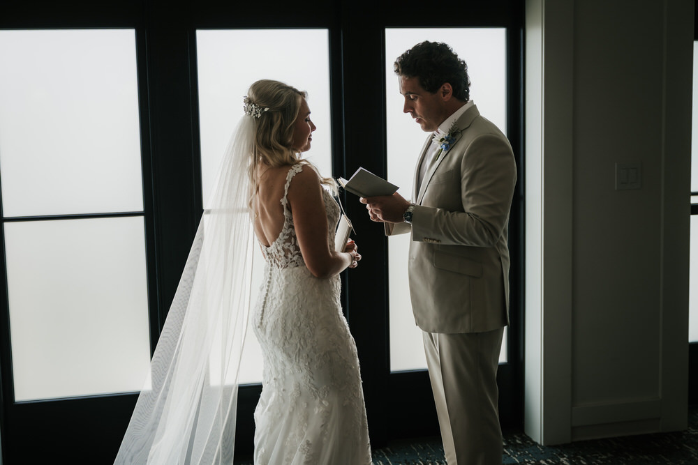 Natural light wedding photography in Northeast Ohio
