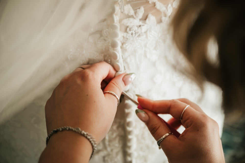 Warm candid Akron Ohio Wedding Photos