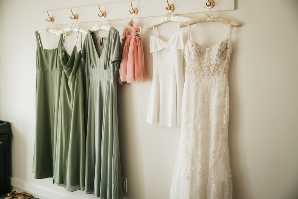 Intimate wedding photography in Akron Ohio