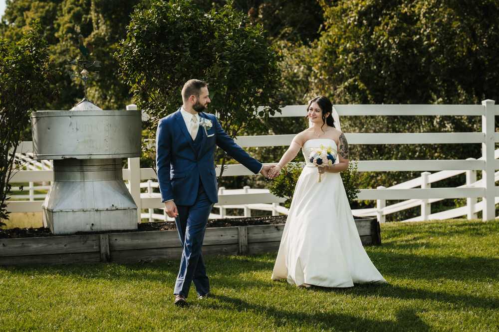 Ohio greenhouse wedding photography