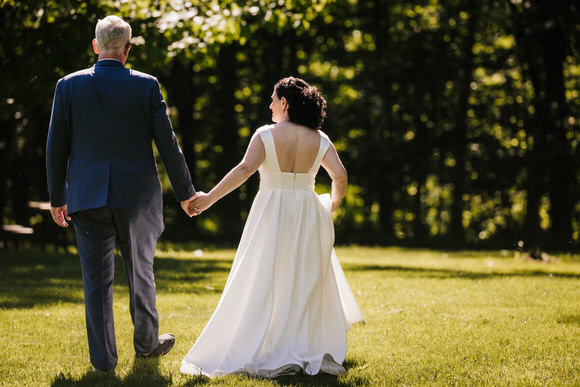 Mark and Julia wedding portraits at Edgewater Park Cleveland